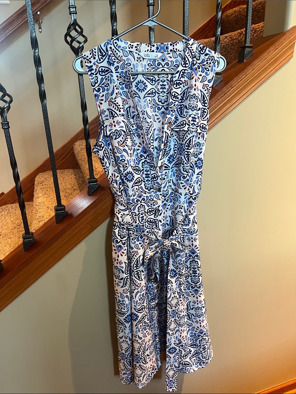croft & barrow Blue and White Sleeveless Wrap Dress with Tie never wore-new